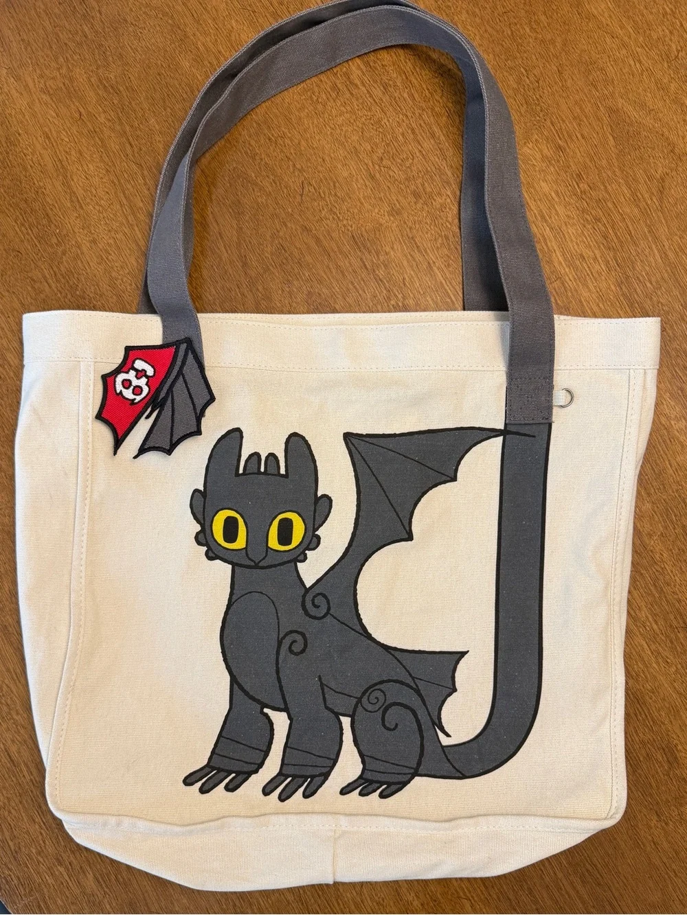 Universal Studios - How to Train Your Dragon Isle of Berk Canvas Tote